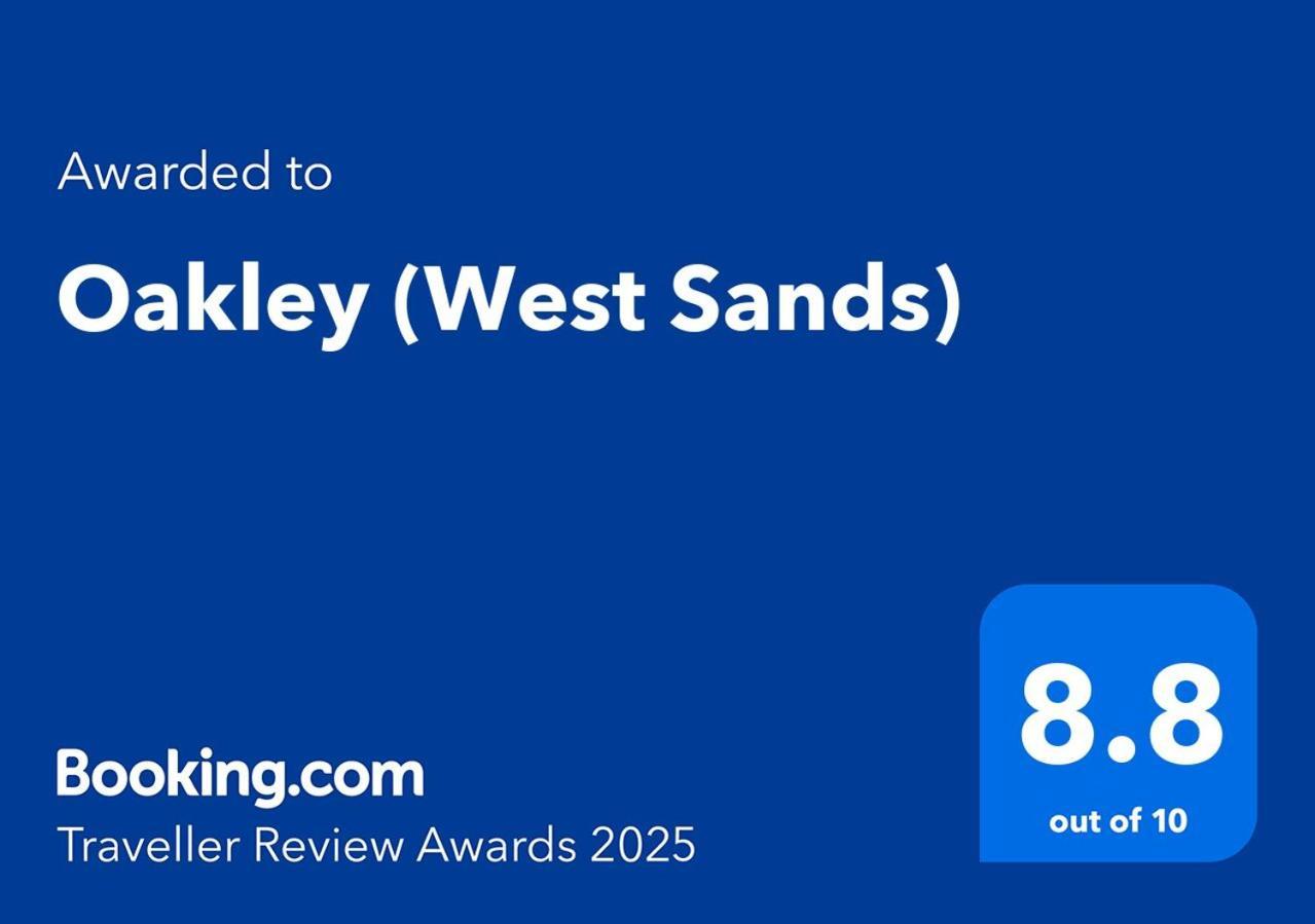 Oakley Villa Selsey Eksteriør billede